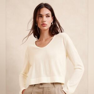 🌟40% OFF SALE NWOT Banana Republic 100% Merino Wool Women's Cream Top, Medium